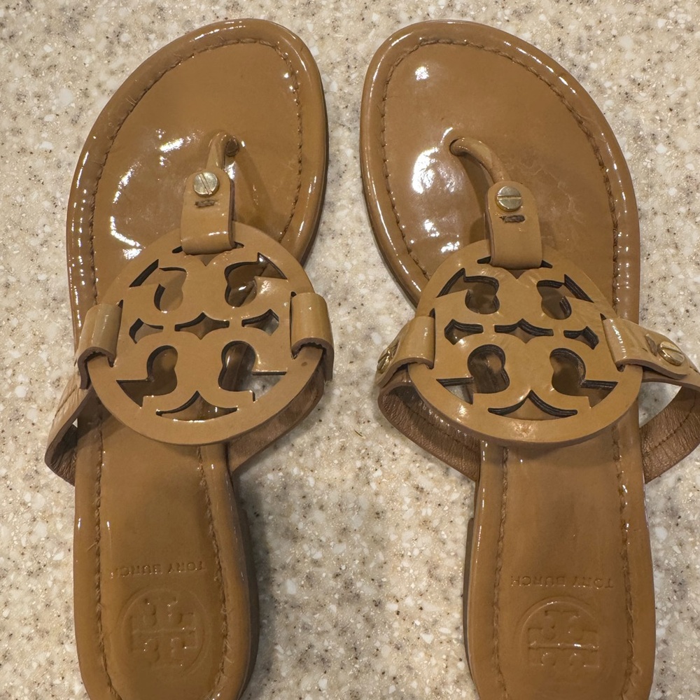Tory Burch Tan patent Miller Logo Sandals